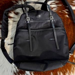 Victorinox Professional Womens Laptop Bag/Backpack. Used like new shape.